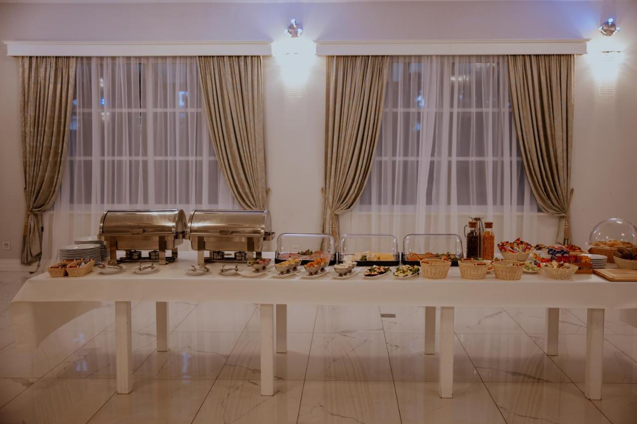 Hotel Greys Polonia Zasutowo المظهر الخارجي الصورة